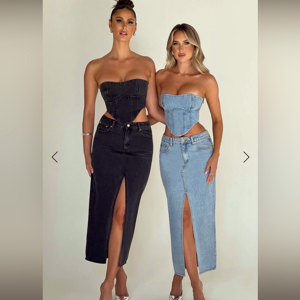Babyboo Flor Denim Maxi Skirt with Slit Size Medium